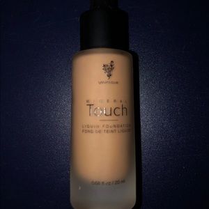 Younique liquid foundation